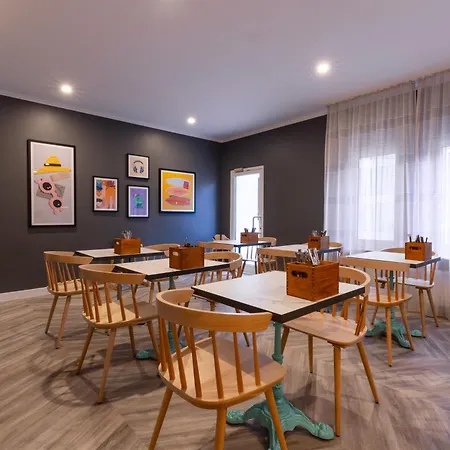 Hotel Garner By Ihg 3*