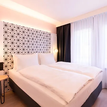 Garner By Ihg 3*