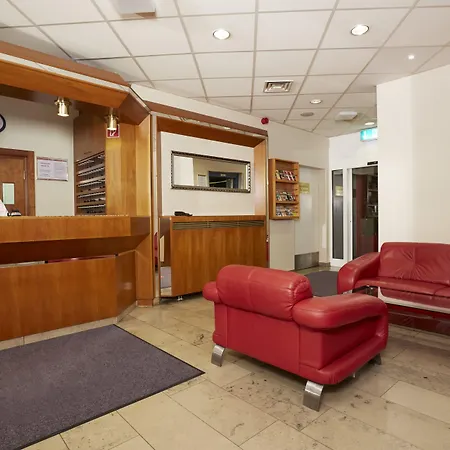 Hotel Garner By Ihg