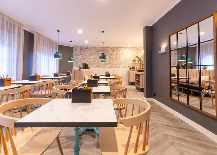 Garner By Ihg Hotell