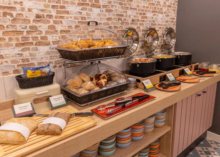 Garner By Ihg Hotell