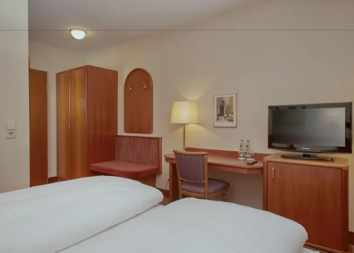 Garner By Ihg Hotell 3*